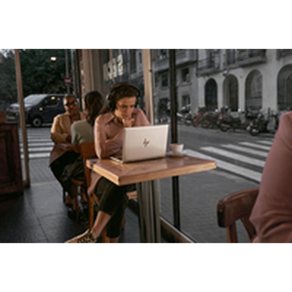 Ordinateur Portable HP AD2Z8ETABE 13,3" intel core ultra 5 16 GB RAM 512 GB SSD